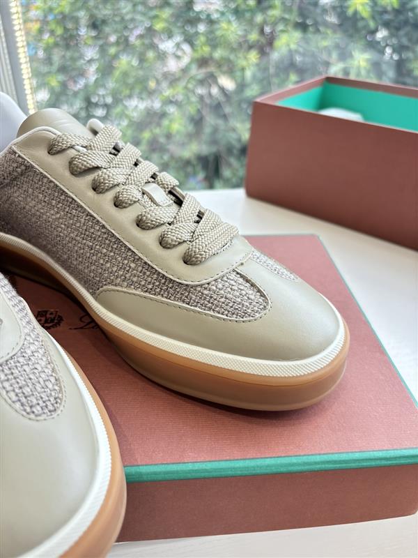 20251128154341717 320